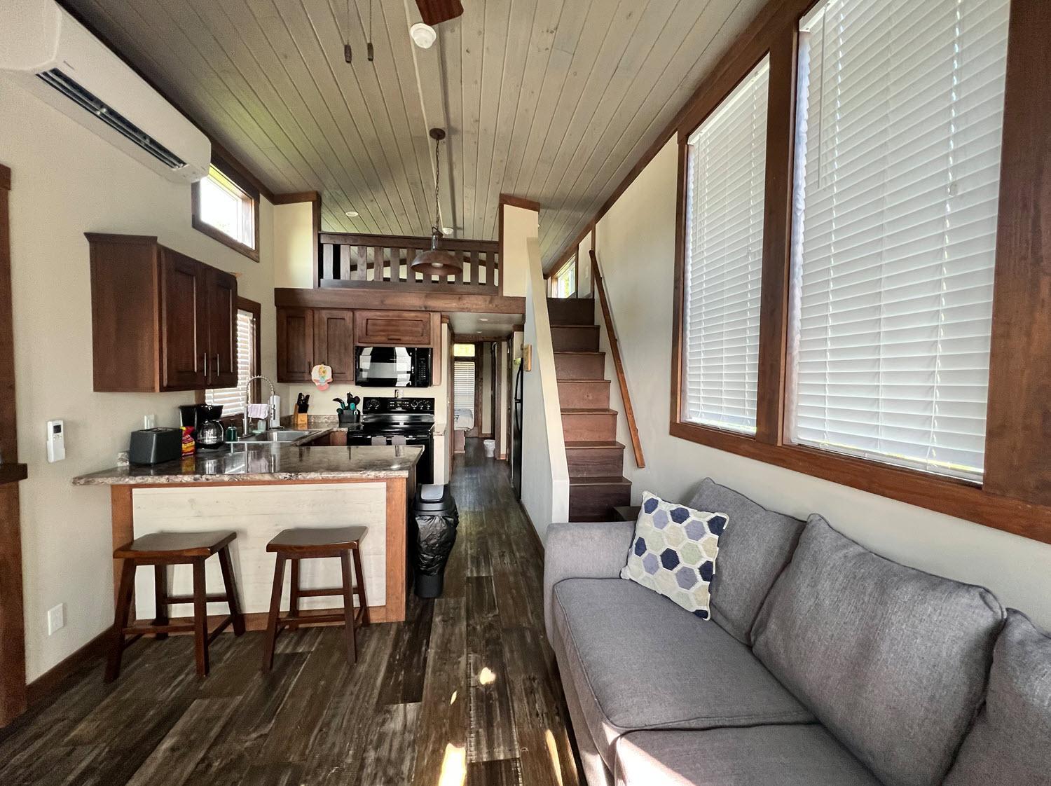 Creekfire Rv Resort Savannah Oda fotoğraf